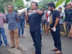 Pasca Pemberhentian Pengurus Pamsimas, Ratusan Massa Geruduk Kantor Lurah Benjala Bontobahari