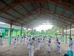 Kodim 1411/Bulukumba Bangun Generasi Muda Yang Tangguh Melalui Bela Diri Karate (INKAI).