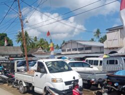 Pasar Tradisional Bontobahari Makin Semrawut Dan Kumuh, Tiap Hari Minggu Hampir Seluruh Badan Jalan Dipenuhi Penjual